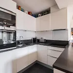 Apartment Veeve - Grand In Grey Paris