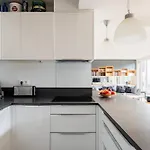 Veeve - Grand In Grey Paris