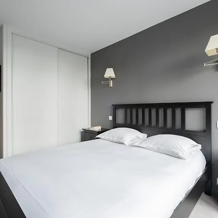 Apartment Veeve - Grand In Grey Paris