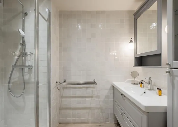 Veeve - Grand In Grey Апартаменты *